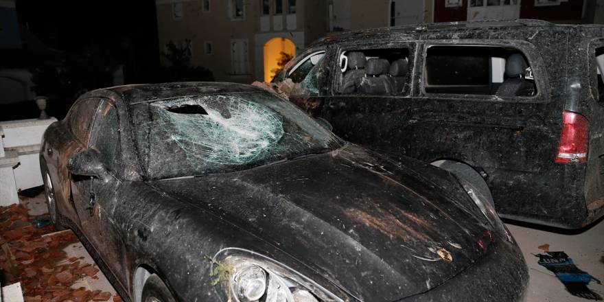 Çeşme'de denizde hortum oluştu