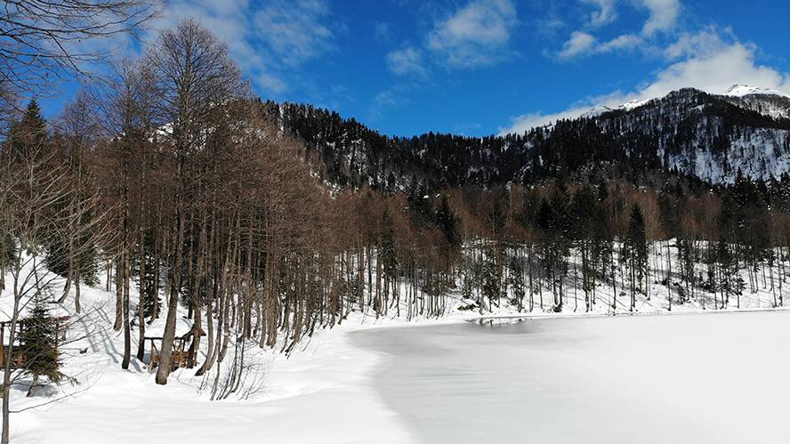 Artvin Karagöl buz tutunca... 3