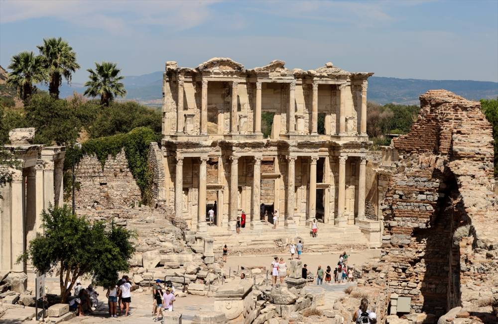 Efes Antik Kenti'nde ziyaretçi sayısı 7 ayda 340 bini aştı 1