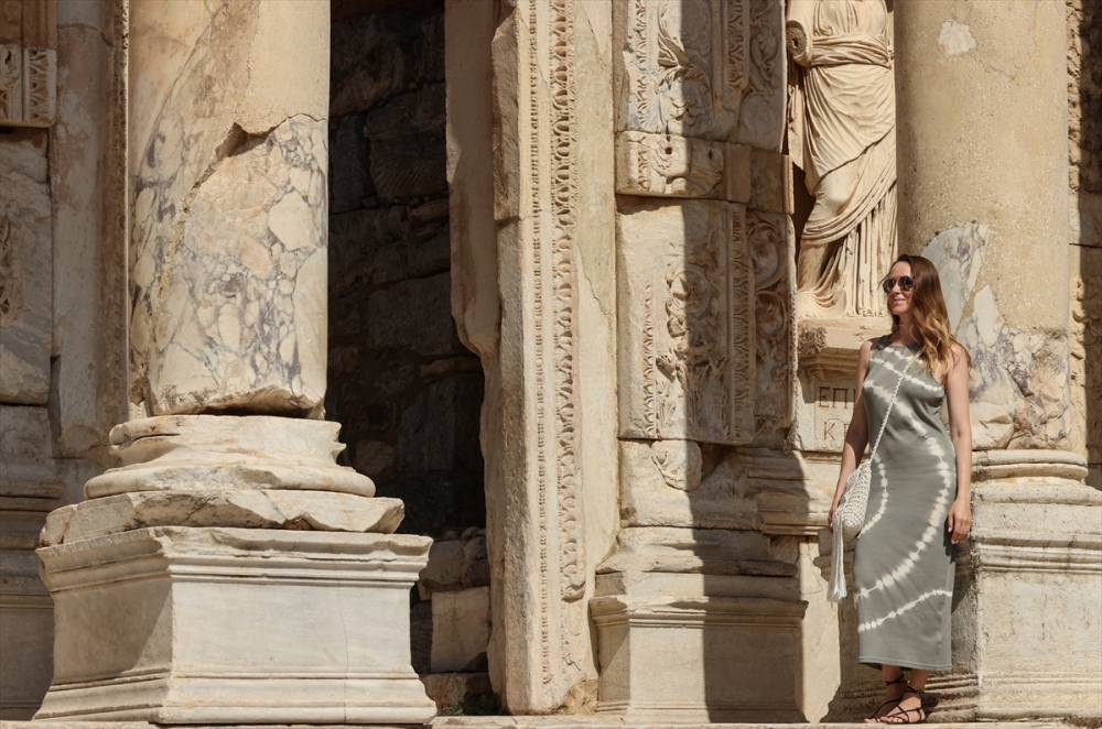Efes Antik Kenti'nde ziyaretçi sayısı 7 ayda 340 bini aştı 13
