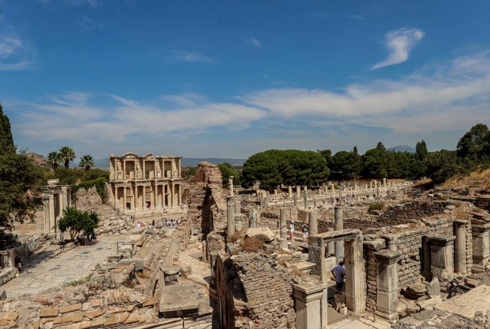 Efes Antik Kenti'nde ziyaretçi sayısı 7 ayda 340 bini aştı 2