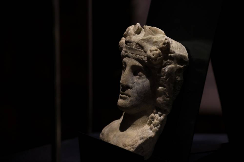 İzmir Arkeoloji Müzesinde Dionysos'a adanan eserler sergilenmeye ba 3