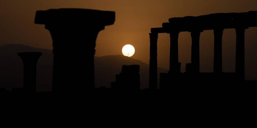 Denizli'deki Laodikya Antik Kentinde gün batımı
