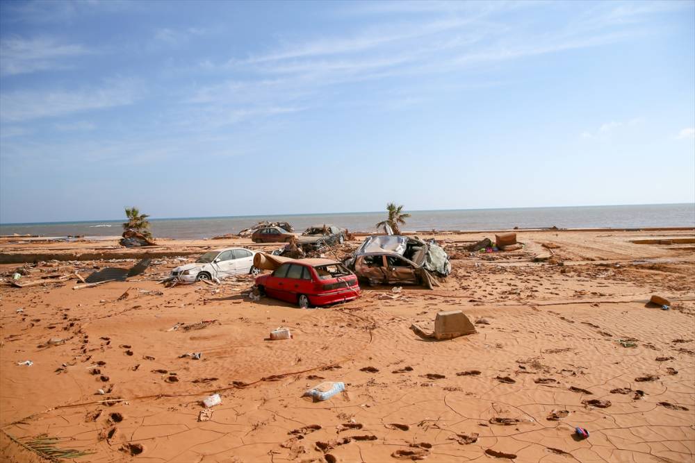 Görüntüler Libya'daki afetin boyutunu gözler önüne seriyor (2) 5