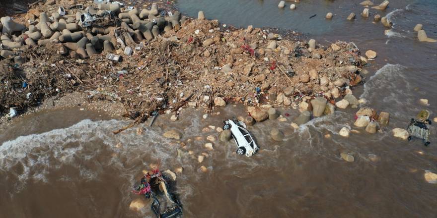 Görüntüler Libya'daki afetin boyutunu gözler önüne seriyor (2)