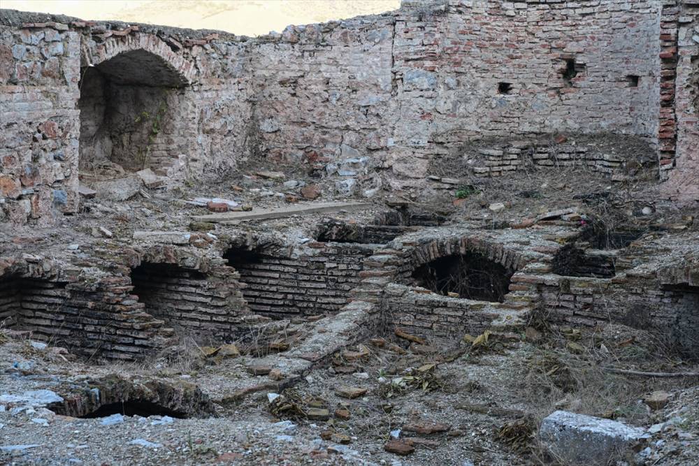 "Yedi Uyuyanlar" ve "Zeus" mağaraları turizme katkı  11