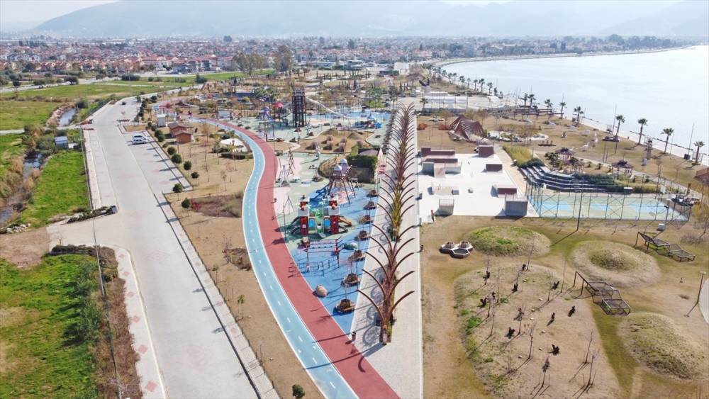 Turizm merkezleri Antalya ve Muğla sokağa çıkma kısıtlamasıyla sessizliğ 8