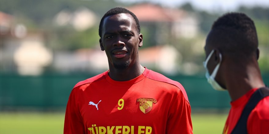 Göztepe'nin golcü oyuncusu Cherif Ndiaye: "Her şeyimi vermeye çalıştım"