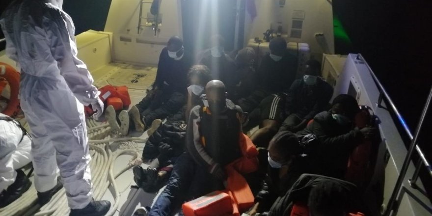 Muğla açıklarında 11 düzensiz göçmen kurtarıldı