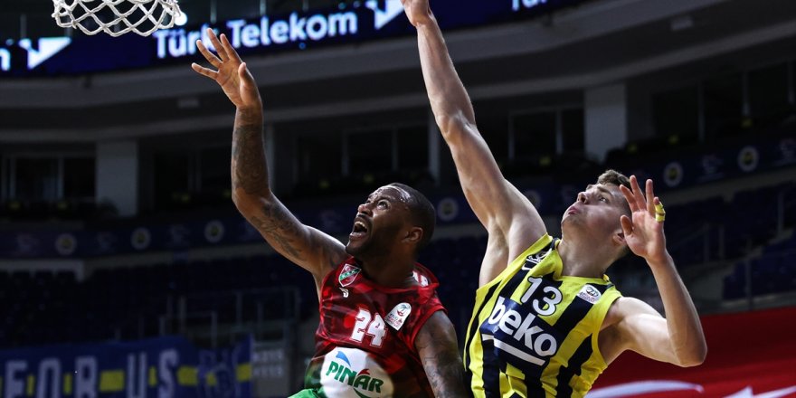 Karşıyaka ile Fenerbahçe, basketbol play-off yarı final üçüncü maçında yarın İzmir'de karşılaşacak