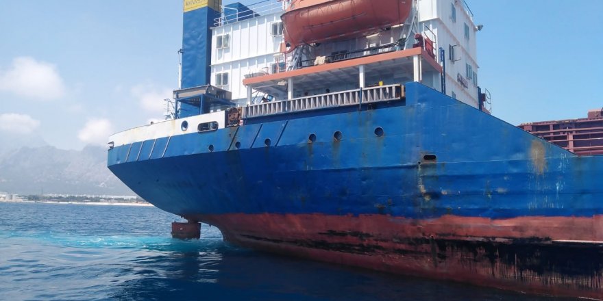 Antalya'da denizi kirleten gemiye 1 milyon 566 bin lira ceza