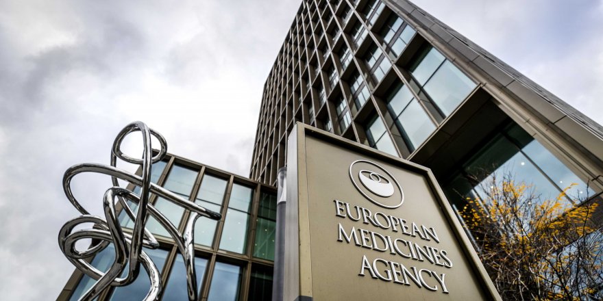 EMA’dan Pfizer/BioNTech aşısının 12-15 yaş arasında kullanımına onay