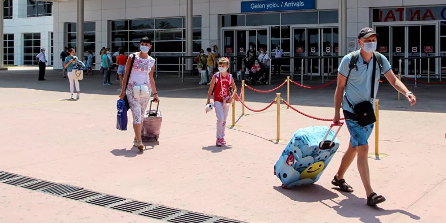 Kültür ve Turizm Bakan Yardımcısı’ndan Rusya'nın uçuş kısıtlaması açıklaması: İnşallah 21 Haziran'dan sonra kalkacak