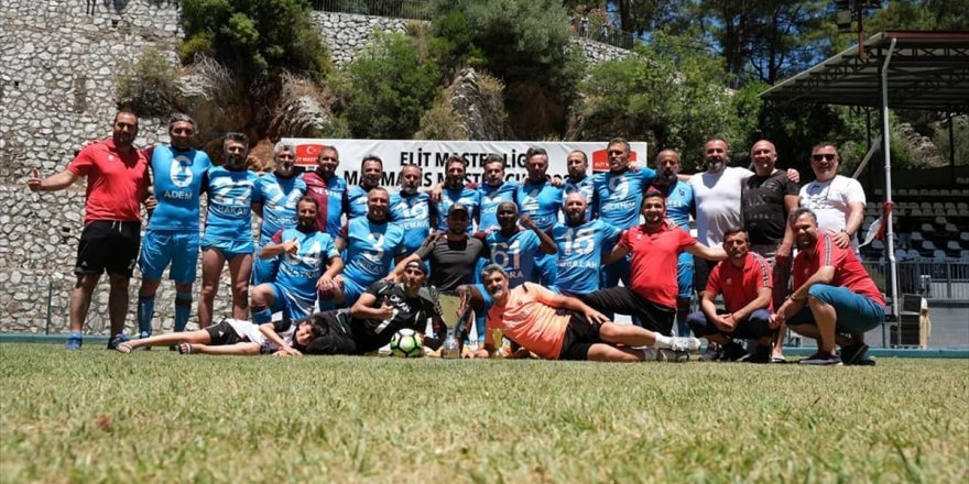 Marmaris Master Cup Futbol Turnuvası'nda Maçka Belediyesi şampiyonu oldu