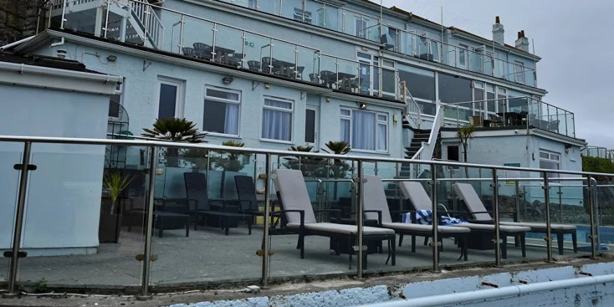 G7 Zirvesi'nde görevli güvenlik ekipleri ve gazetecilerin kaldığı otel Kovid-19 vakaları nedeniyle kapatıldı