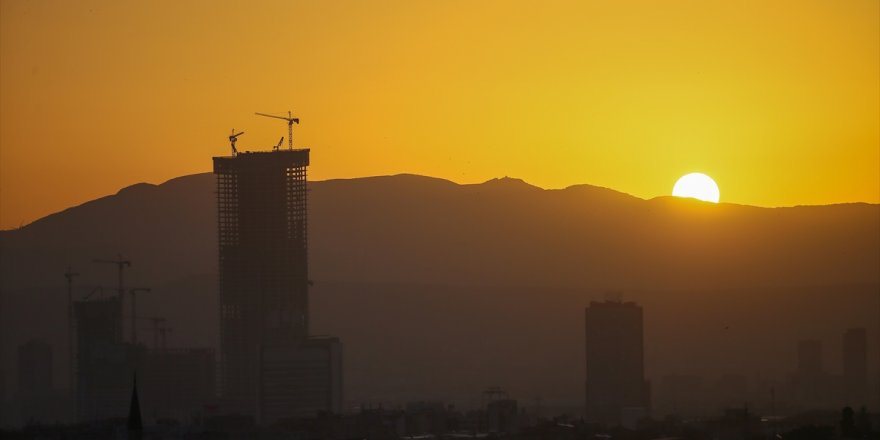 İzmir'de gün doğumu