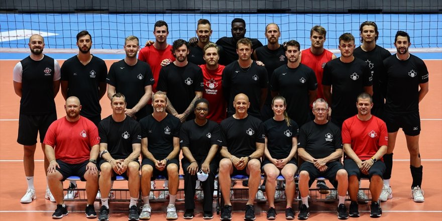 Kanada Erkek Voleybol Takımı'nın Tokyo'dan önceki son durağı İzmir oldu