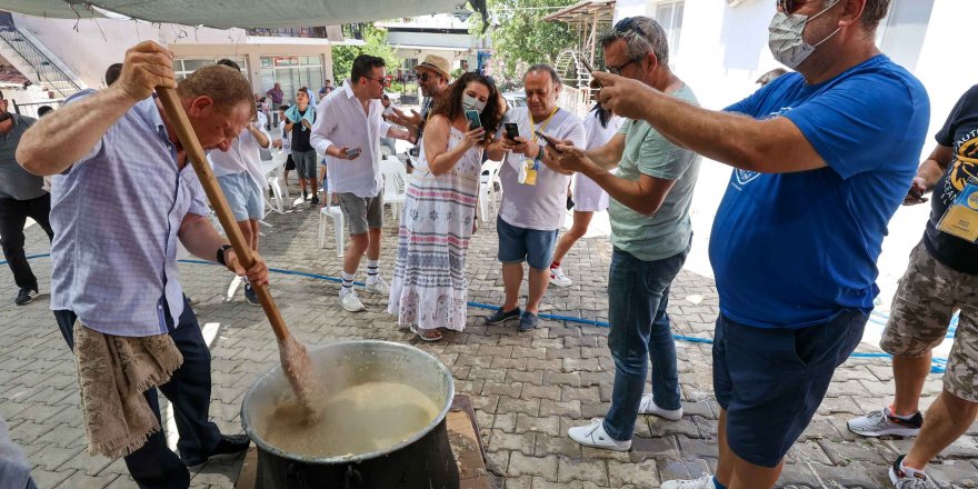 Sosyal medya fenomenleri Buca'yı keşfetti