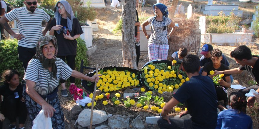 14 yaşındaki Ceyda gözyaşları içerisinde toprağa verildi