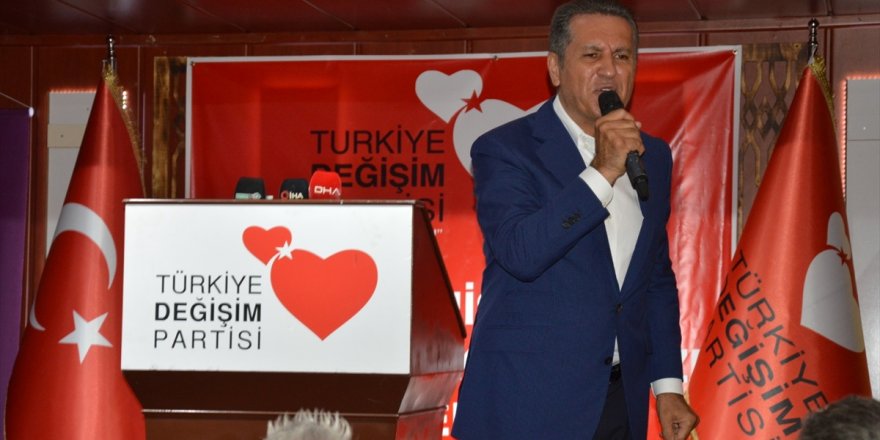 TDP Genel Başkanı Sarıgül, partisinin Manisa 1. Olağan Kongresi'ne katıldı