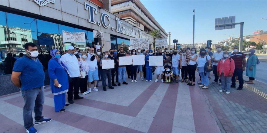 Karabağlar Belediyesi önünde açıklama: Yandaş değiliz, mağduruz!