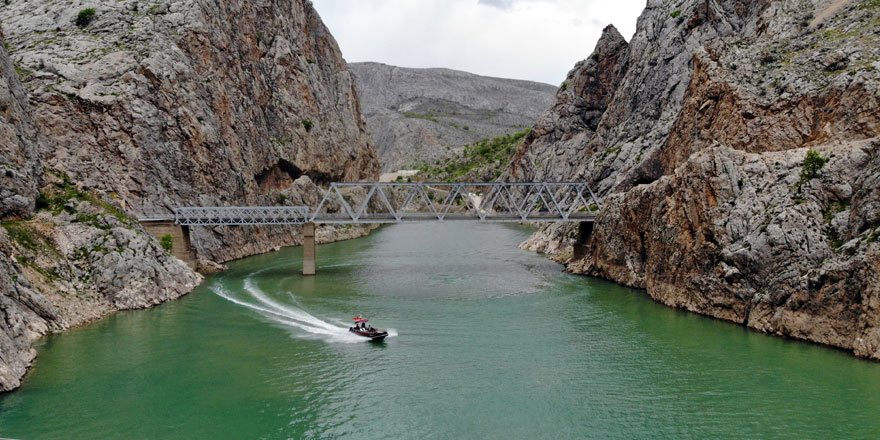 Ortadoğu’nun en uzun akarsuyu Fırat Nehri 3 ülkeye hayat veriyor