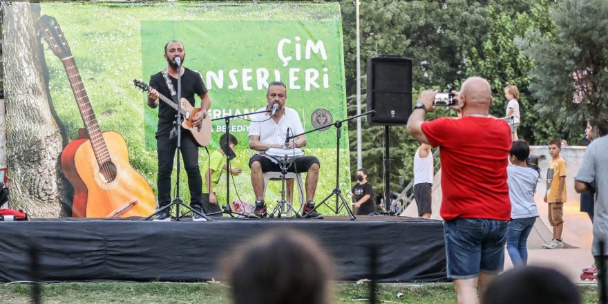 Hasanağa’da çim konserleri başladı