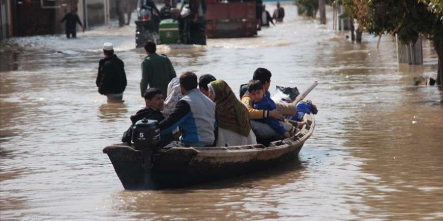 İran’ı sel vurdu: 1 ölü, 4 kayıp