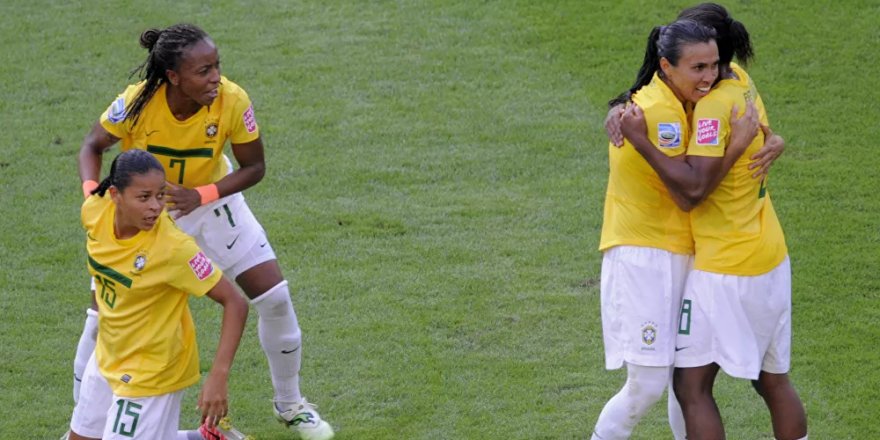 Brezilya milli takımının kadın yıldızları 'Neymar'ı geride bıraktı'