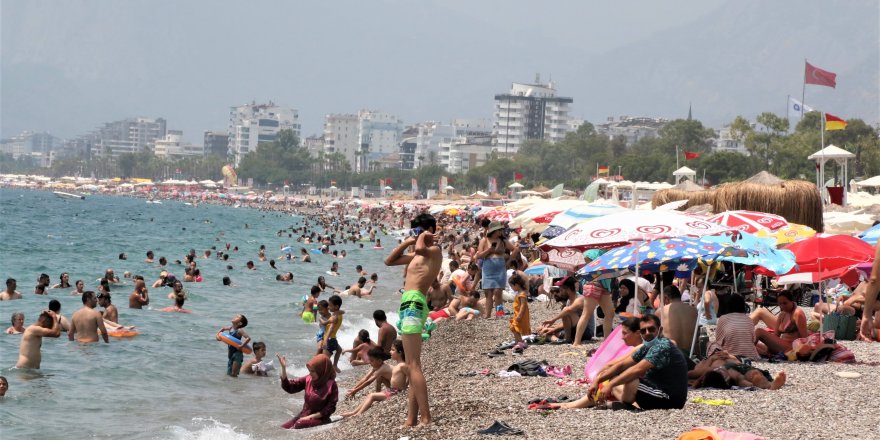 Antalya’da vaka sayılarında bir ayda yüzde 100'lük artış