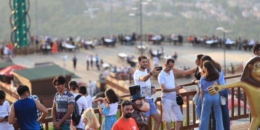 Bayram tatilinin gözdesi Pamukkale oldu