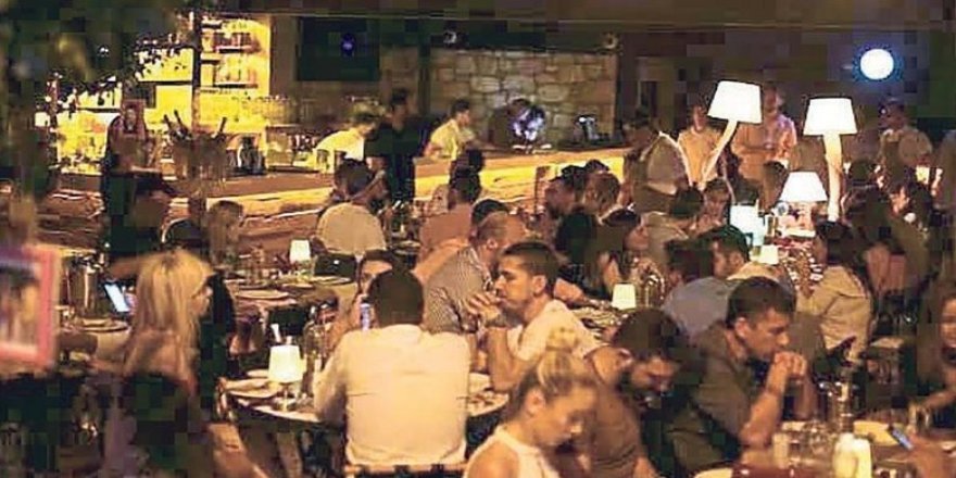 İzmir'de gece kulübüne silahlı saldırıda 1 kişinin ölmesiyle ilgili 12 şüpheli gözaltına alındı