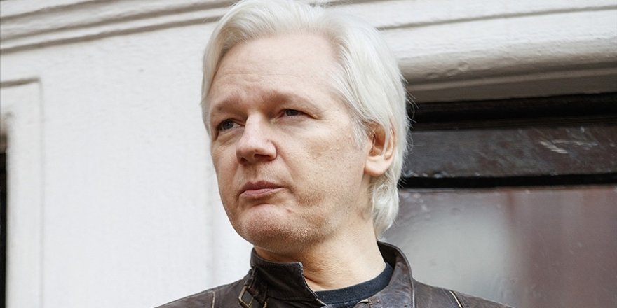 WikiLeaks'in kurucusu Julian Assange'ın Ekvador vatandaşlığı düşürüldü