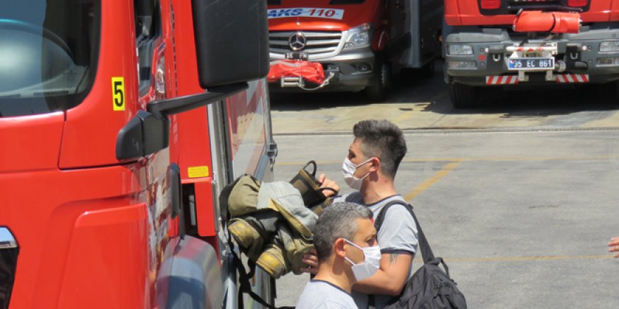 İzmir'den Manavgat yangınına yardım eli: Müdahale için araçlar gönderildi