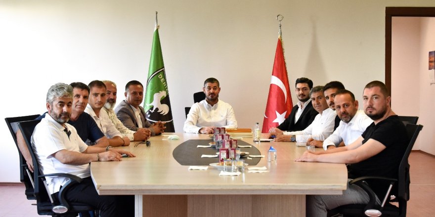 Denizlispor yönetiminde görev dağılımı yapıldı