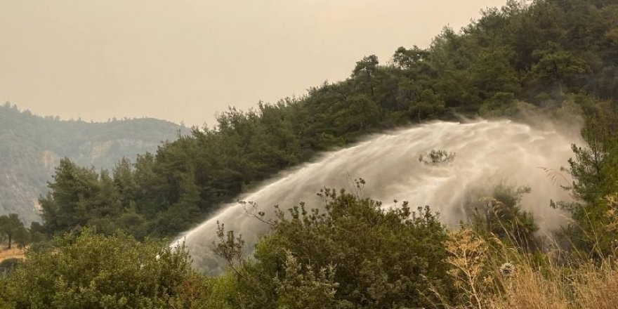 Termik santral bölgesi sürekli soğutuluyor