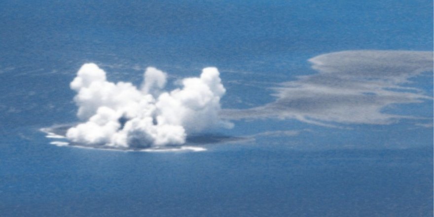 Japonya’da volkanik patlama sonrası yeni bir ada keşfedildi