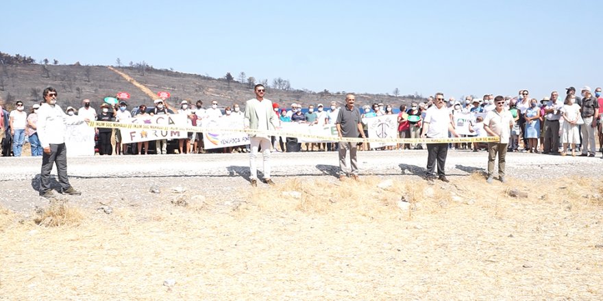 Foça’da ‘cüruf depolama alanının’ kaldırılması için eylem