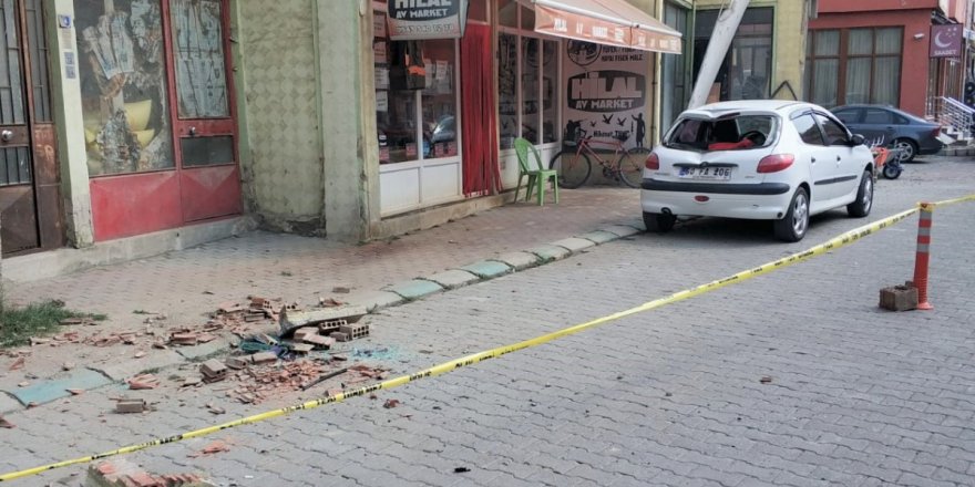 Deprem sonrasında 29 artçı sarsıntı kaydedildi