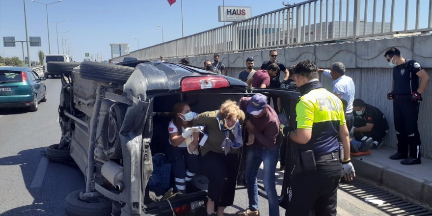 Aydın'da iki hafif ticari araç çarpıştı: 4 yaralı