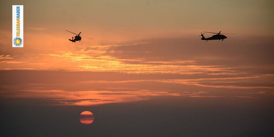 İzmir... 9 Eylül Coşkusu... Körfez... Akşam Güneşi... Gösteri Helikopterleri...