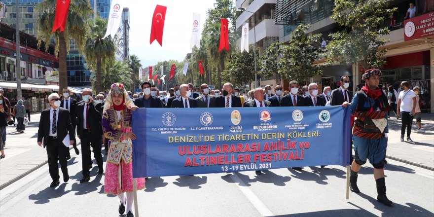 Uluslararası Altıneller Geleneksel El Sanatları Festivali Denizli'de başladı