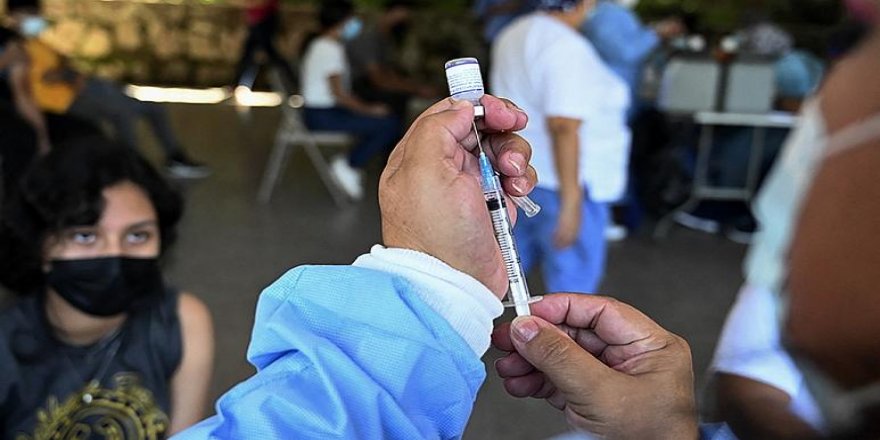 Covid-19'un varyantlarına karşı üçüncü doz aşıyı olmaya gerek yok | Araştırma