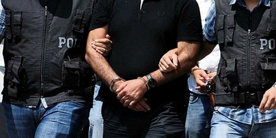Bodrum'da, Yunanistan'a kaçmaya çalışırlarken yakalanan FETÖ şüphelisi 4 kişi tutuklandı