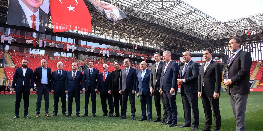 İzmir kulüpleri tüm Türkiye’ye örnek oldu