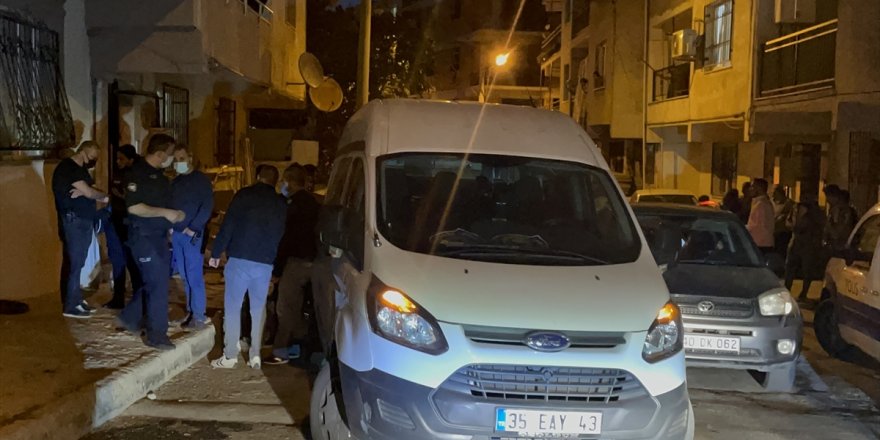 İzmir'de çıkan bıçaklı kavgada 1 kişi hayatını kaybetti