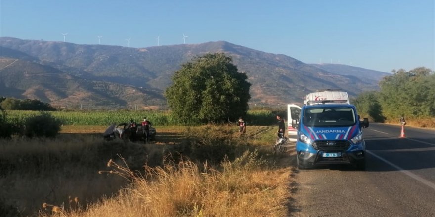 Tire'de trafik kazasında 2 kişi yaralandı