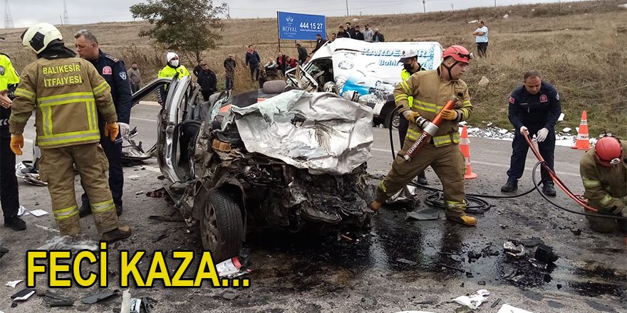 Bandırma'da feci kaza: 2 ölü