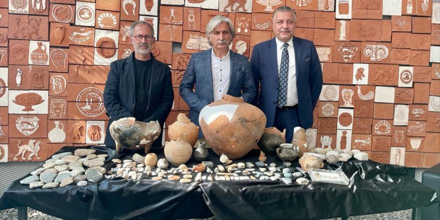 İzmir'deki arkeolojik kazılarda aslan ve panter kemikleri bulundu