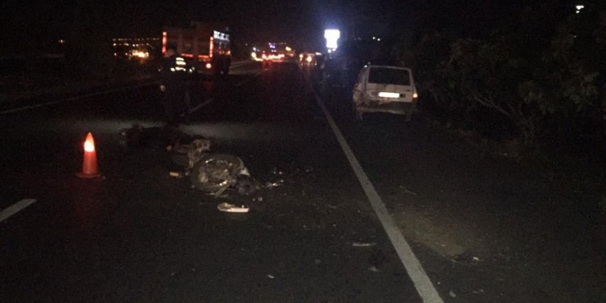 Aydın'da otomobile çarpan motosikletin sürücüsü öldü
